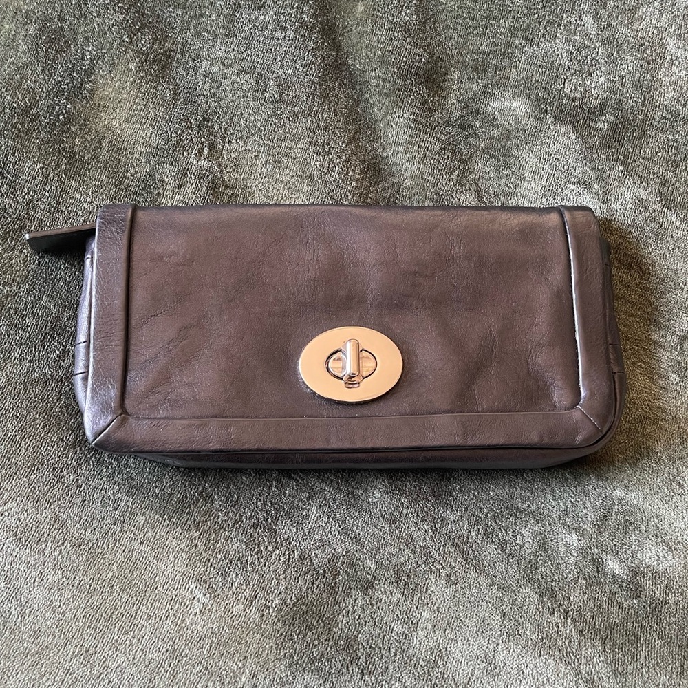 Vintage Coach Turnlock Clutch